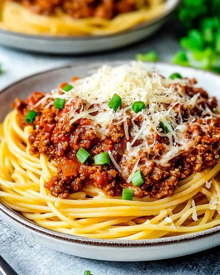 Classic-Spaghetti-Bolognese-Family-Favorite-Recipe