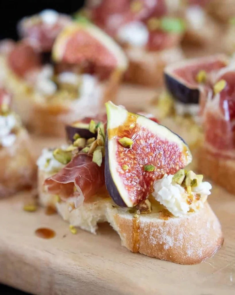 Fig-and-Prosciutto-Crostini-Recipe